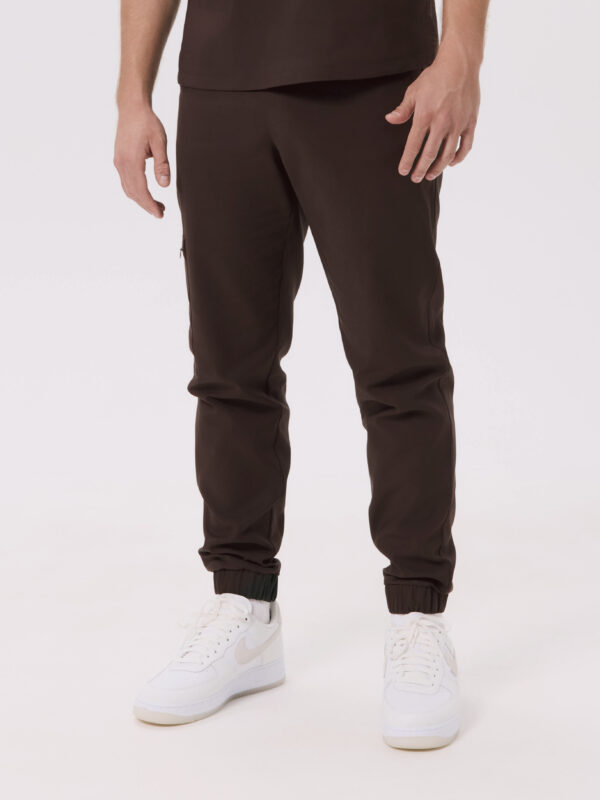 SPODNIE MEDYCZNE MĘSKIE – SCRUBS JOGGER – PREMIUM – DARK CHOCOLATE