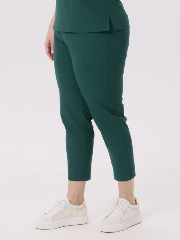 SPODNIE MEDYCZNE DAMSKIE - SCRUBS PROSTA - BASIC - BOTTLE GREEN