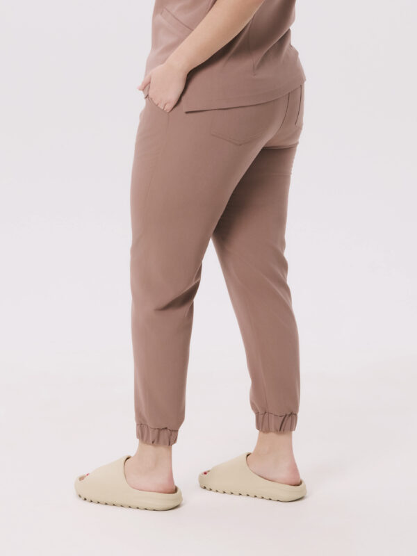 SPODNIE MEDYCZNE DAMSKIE - SCRUBS JOGGER - BASIC - ALMOND