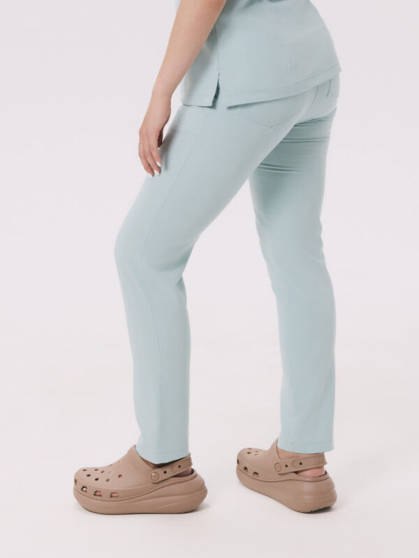 SPODNIE MEDYCZNE DAMSKIE - SCRUBS PROSTE - BASIC - LIGHT MINT