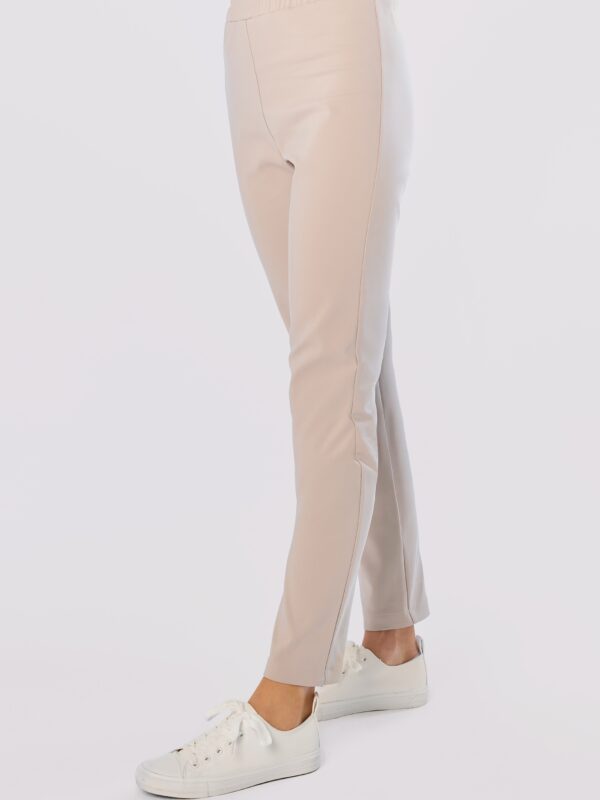 SPODNIE MEDYCZNE DAMSKIE – SKINNY – PREMIUM – LIGHT BEIGE